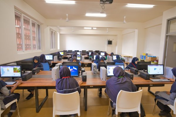 2025'te Kodlama: Çocuğunuzun Geleceğinin Şifresi